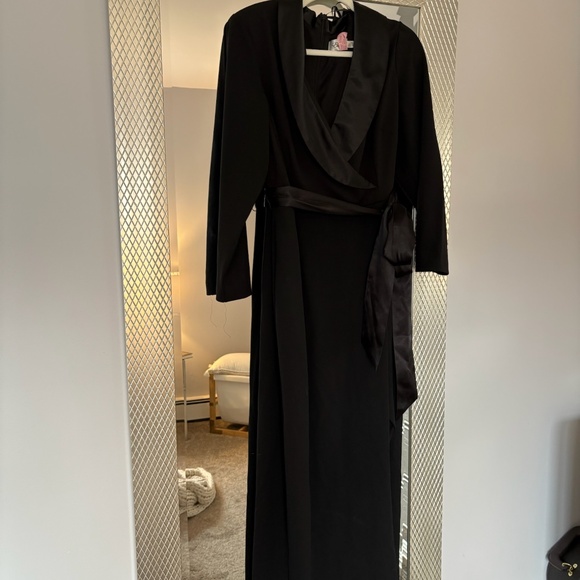 Worn Once! Eliza J Tuxedo Wrap Dress - Picture 6 of 15